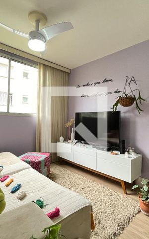 Apartamento à venda com 50m², 2 quartos e 1 vaga Apartamento à venda com 50m², 2 quartos e 1 vagaSala