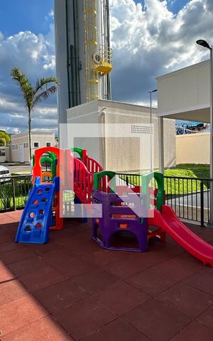 Apartamento para alugar com 40m², 2 quartos e 1 vaga Apartamento para alugar com 40m², 2 quartos e 1 vagaÁrea comum - Playground