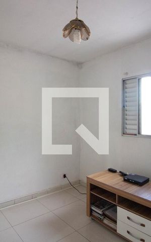 Casa à venda com 140m², 4 quartos e 2 vagas Casa à venda com 140m², 4 quartos e 2 vagasQuarto 3