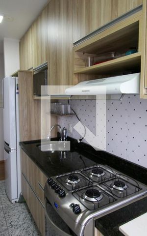Apartamento à venda com 48m², 2 quartos e 1 vaga Apartamento à venda com 48m², 2 quartos e 1 vagaCozinha
