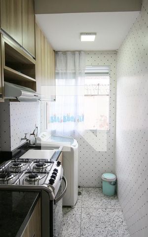 Apartamento à venda com 48m², 2 quartos e 1 vaga Apartamento à venda com 48m², 2 quartos e 1 vagaCozinha