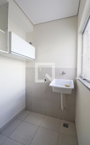 Apartamento à venda com 105m², 2 quartos e 1 vagaÁrea de Serviço