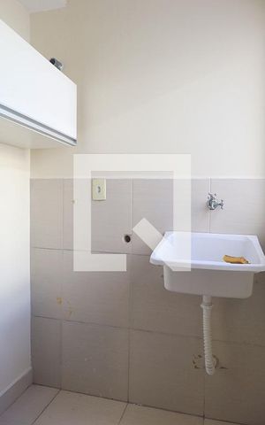 Apartamento à venda com 105m², 2 quartos e 1 vagaÁrea de Serviço