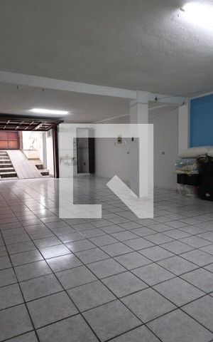Casa à venda com 200m², 3 quartos e 4 vagasGaragem