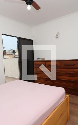 Casa à venda com 200m², 3 quartos e 4 vagasSuíte