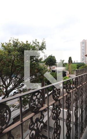 Casa à venda com 200m², 3 quartos e 4 vagasSacada dos Quartos