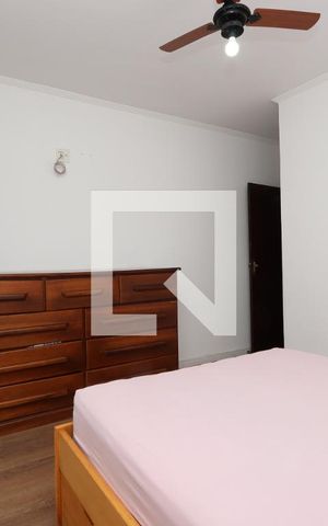 Casa à venda com 200m², 3 quartos e 4 vagasSuíte