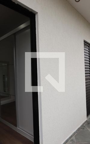 Casa à venda com 200m², 3 quartos e 4 vagasSacada dos Quartos