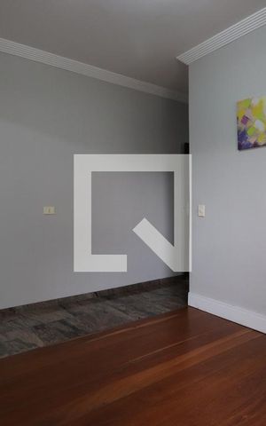 Casa à venda com 200m², 3 quartos e 4 vagasCopa