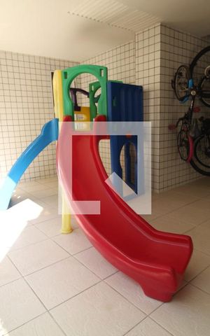 Apartamento à venda com 171m², 3 quartos e 2 vagasÁrea comum - Playground