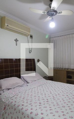 Apartamento à venda com 171m², 3 quartos e 2 vagasSuíte 2