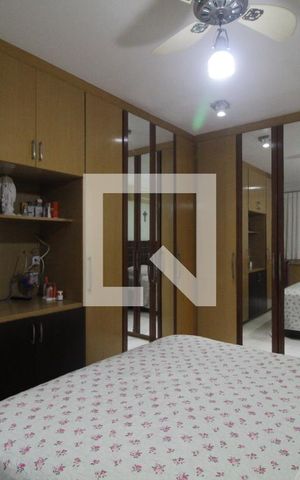 Apartamento à venda com 171m², 3 quartos e 2 vagasSuíte 2
