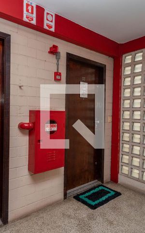 Apartamento para alugar com 65m², 2 quartos e sem vaga Apartamento para alugar com 65m², 2 quartos e sem vagaHall de entrada