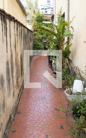 Casa à venda com 150m², 3 quartos e 1 vagaÁrea de Serviço