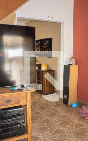 Casa à venda com 150m², 3 quartos e 1 vagaSala