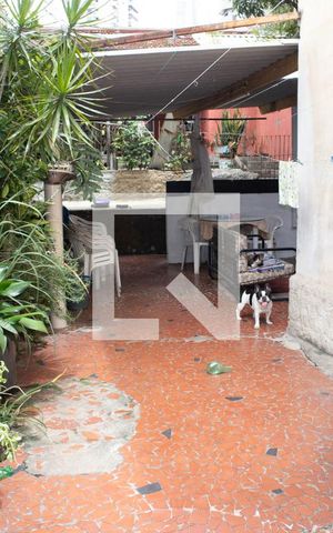 Casa à venda com 150m², 3 quartos e 1 vagaÁrea de Serviço