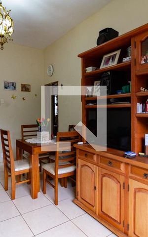Apartamento à venda com 67m², 2 quartos e sem vaga Apartamento à venda com 67m², 2 quartos e sem vagaDetalhe da sala