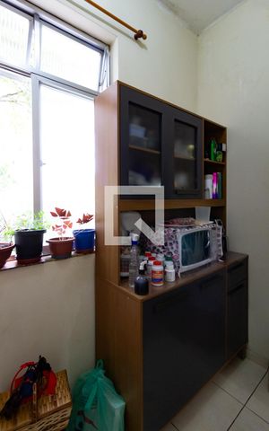 Apartamento à venda com 67m², 2 quartos e sem vaga Apartamento à venda com 67m², 2 quartos e sem vagaDetalhe do quarto de serviço