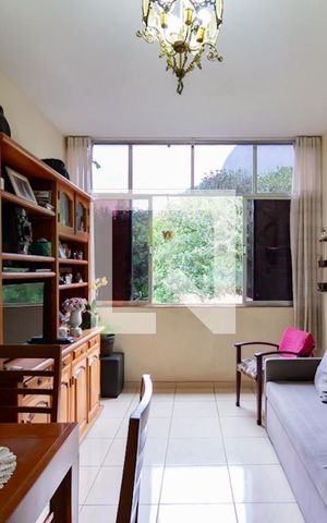 Apartamento à venda com 67m², 2 quartos e sem vaga Apartamento à venda com 67m², 2 quartos e sem vagaSala