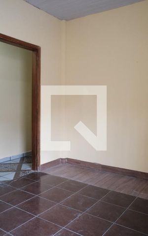 Casa à venda com 180m², 2 quartos e 2 vagas Casa à venda com 180m², 2 quartos e 2 vagasQuarto 2