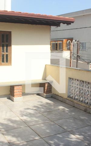 Casa à venda com 152m², 4 quartos e 2 vagasSacada