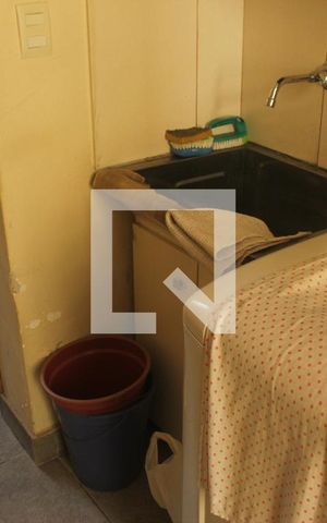 Casa à venda com 152m², 4 quartos e 2 vagasÁrea de Serviço