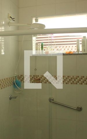 Casa à venda com 152m², 4 quartos e 2 vagasBanheiro da Suíte 