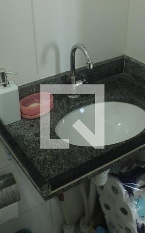 Apartamento para alugar com 40m², 2 quartos e sem vagaBanheiro