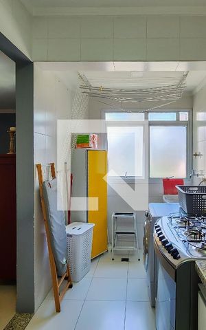 Apartamento à venda com 78m², 3 quartos e 2 vagas Apartamento à venda com 78m², 3 quartos e 2 vagasCozinha