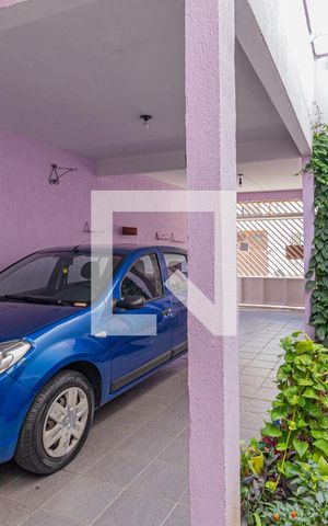 Casa à venda com 185m², 3 quartos e 2 vagas Casa à venda com 185m², 3 quartos e 2 vagasGaragem