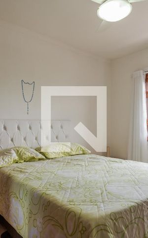 Casa de condomínio à venda com 170m², 3 quartos e 1 vaga Casa de condomínio à venda com 170m², 3 quartos e 1 vagaQuarto 1
