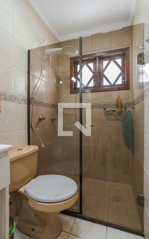 Casa de condomínio à venda com 170m², 3 quartos e 1 vaga Casa de condomínio à venda com 170m², 3 quartos e 1 vagaBanheiro Social