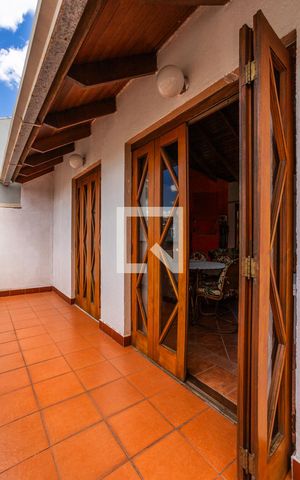 Casa de condomínio à venda com 170m², 3 quartos e 1 vaga Casa de condomínio à venda com 170m², 3 quartos e 1 vagaVaranda 2