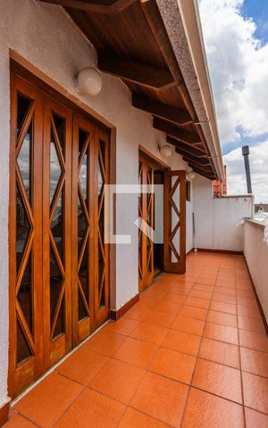 Casa de condomínio à venda com 170m², 3 quartos e 1 vaga Casa de condomínio à venda com 170m², 3 quartos e 1 vagaVaranda 2