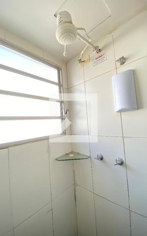 Apartamento à venda com 42m², 2 quartos e 1 vaga Apartamento à venda com 42m², 2 quartos e 1 vagaBanheiro