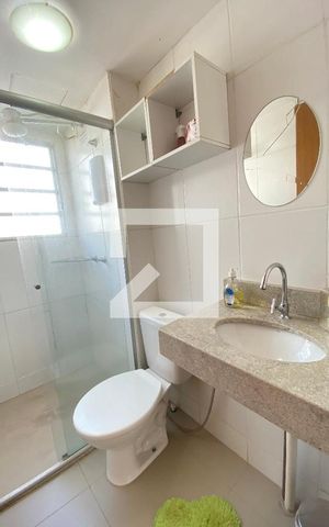 Apartamento à venda com 42m², 2 quartos e 1 vaga Apartamento à venda com 42m², 2 quartos e 1 vagaBanheiro
