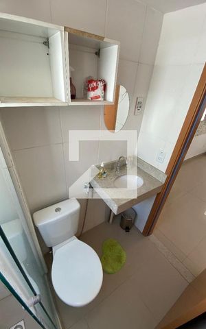 Apartamento à venda com 42m², 2 quartos e 1 vaga Apartamento à venda com 42m², 2 quartos e 1 vagaBanheiro