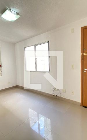 Apartamento à venda com 42m², 2 quartos e 1 vaga Apartamento à venda com 42m², 2 quartos e 1 vagaSala