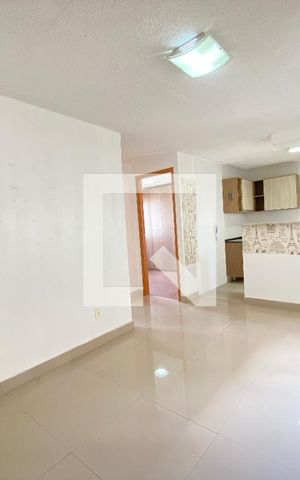 Apartamento à venda com 42m², 2 quartos e 1 vaga Apartamento à venda com 42m², 2 quartos e 1 vagaSala