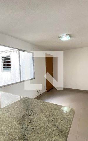Apartamento à venda com 42m², 2 quartos e 1 vaga Apartamento à venda com 42m², 2 quartos e 1 vagaSala