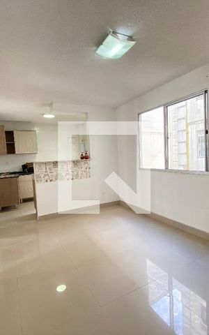 Apartamento à venda com 42m², 2 quartos e 1 vaga Apartamento à venda com 42m², 2 quartos e 1 vagaSala