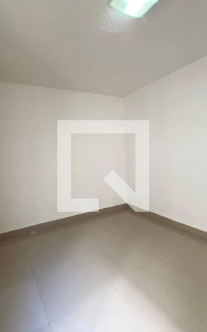 Apartamento à venda com 42m², 2 quartos e 1 vaga Apartamento à venda com 42m², 2 quartos e 1 vagaSala