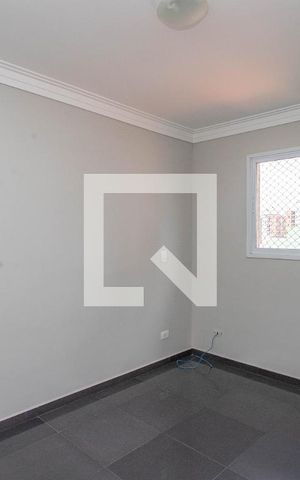 Apartamento para alugar com 75m², 3 quartos e 1 vaga Apartamento para alugar com 75m², 3 quartos e 1 vagaQuarto
