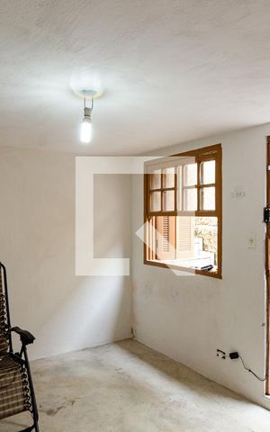 Casa à venda com 300m², 3 quartos e 1 vaga Casa à venda com 300m², 3 quartos e 1 vagaPorão