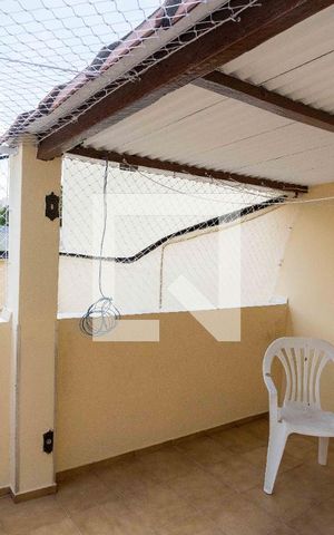 Casa à venda com 150m², 3 quartos e 3 vagasSacada