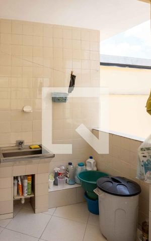 Casa à venda com 150m², 3 quartos e 3 vagasÁrea de Serviço