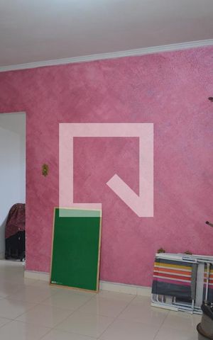 Casa para alugar com 196m², 4 quartos e 2 vagasSala