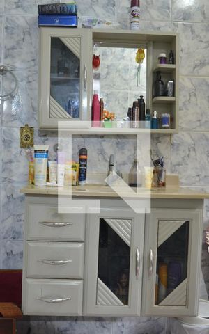 Casa para alugar com 196m², 4 quartos e 2 vagasBanheiro da Suíte 2