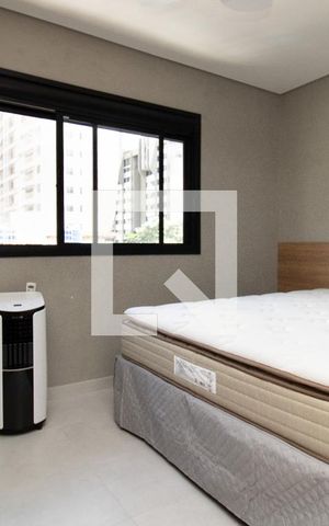 Studio à venda com 24m², 1 quarto e sem vaga Studio à venda com 24m², 1 quarto e sem vagaQuarto, panorâmica