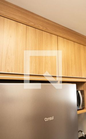 Studio à venda com 24m², 1 quarto e sem vaga Studio à venda com 24m², 1 quarto e sem vagaCozinha, geladeira, microondas, armários superiores
